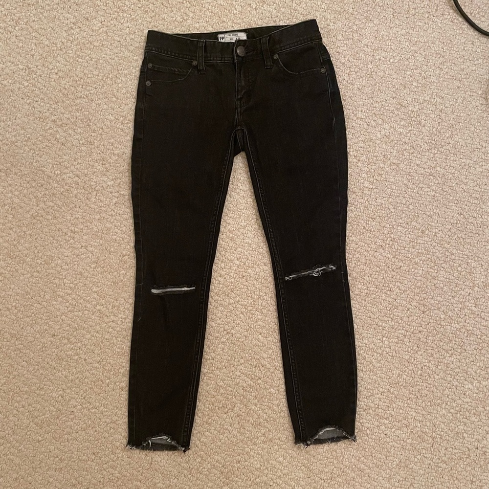 FREE PEOPLE Black Ripped and Raw Edge Jeans - Picture 2 of 9